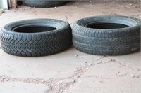 PAIR OF 225/60R/17 NON MATCHING TIRES