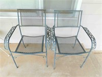 2 Metal Green Lawn Chairs