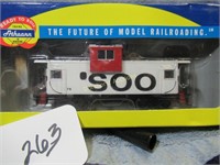 HO READY TO GO - SOO LINE WIDE VISION CABOOSE -