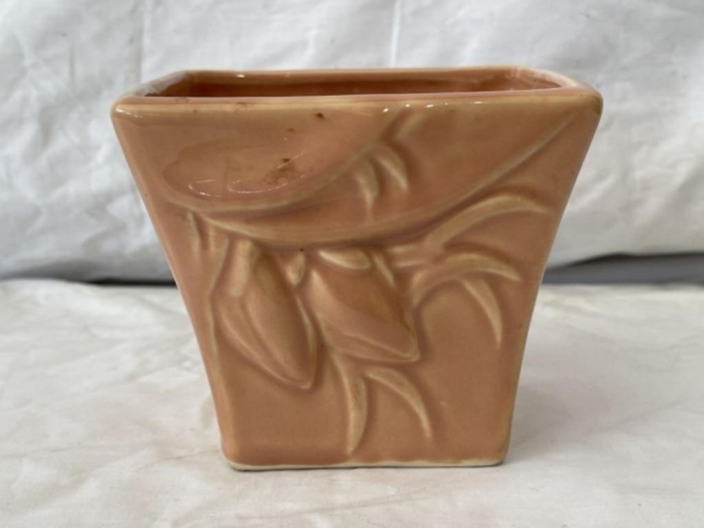 Vintage McCoy Lily Bud Planter/Vase