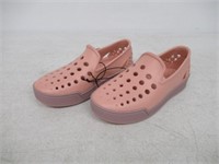 Joybees Girl's 3 Eva Skate Shoe, Pink 3