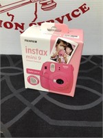 Fuji Film Instax Mini 9 Camera MIB Flamingo Pink