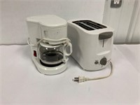 Hamilton beach 4 cup coffee maker & B&D toaster