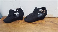 NEW Urban Kids Size3 Black Felt Styled Wedge Shoes