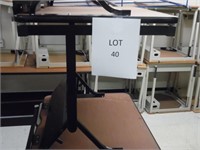 4 Computer Tables