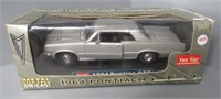 Sun Star 1964 Pontiac GTO Metal Diecast 1/18