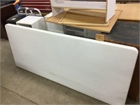 6 foot plastic folding table
