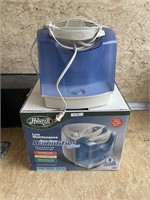 Hunter Humidifier Plus Evaporative Humidifier