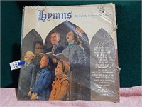 Hymns The Family Knows & Loves