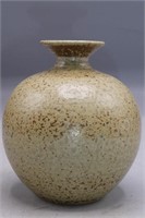 MOTTLED WHITE GLAZED GLOBULAR VASE