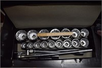 1" Drive Jumbo Socket Set w/ Ratchet