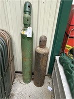 OXYGEN AND ACETYLENE TORCH TANKS