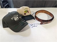 2 hats/Oliver Belt