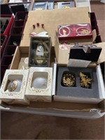 christmas ornaments some Danbury mint in box