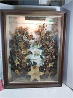 Antique Memorial Wreath with light (26"x32"x8"D)