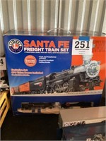 Lionel Santa Fe freight train set