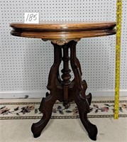 oval parlor table w/finial