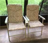 Folding Outdoor Chairs (2)