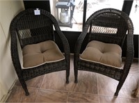 Set of Wicker Chairs (2)
