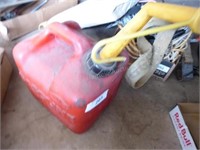 Plastic gas can