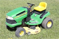 John Deere 115 42in 19hp Riding Lawn Mower Tractor