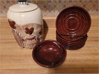 Country Decor Bear Canister, 6 Brown Plates +