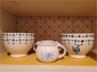 Country Ceramics 4 Bowls and a Sugar or Honey Dish