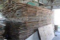 Rough Cut Lumber Stack 200"x200"x99"