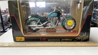 Maisto HONDA VT1100C2 SHADOW 1/10 scale