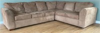 GREAT MODERN L SHAPED COUCH - CLEAN