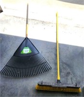 YARD RAKE AND PUSH BROOM