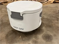 East Oak 25 Quart Cooler Brand New