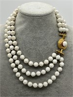 1950's Fine Gold Tone & White Acrylic Necklace