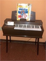 Vintage Magnus Kids Organ