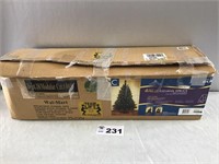 CHRISTMAS TREE IN BOX, 4 FOOT PRE-LIT