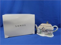 NIB Lenox The Irish Blessing Teapot