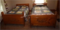 (B3) Bunk Beds/Pair of Twin Beds