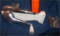Vtg Can-O-Mat Wall Mount Can Opener