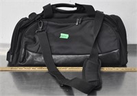 Leed's Duffle/sport bag & contents - info