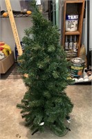 3 ft artificial Christmas tree -pre lit but