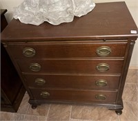Vintage 4 drawer chest 32”T x 30.5W x 16.75”D