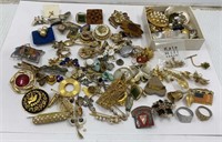 Group of misc. vintage costume jewelry