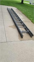 28' aluminum extension ladder