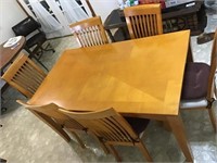 MISSION STYLE WOOD DINING TABLE & 6 CHAIRS