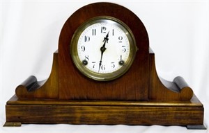 Vintage Sessions FS Mantle Clock 11x17x5.5