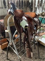 Welsh's Saddlery 15" Saddle (Fully Rigged)