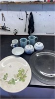 Blue & white ceramic bowls bud vase, Corning blue