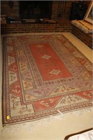 6' X 9' ASIAN INDIAN STYLE AREA RUG