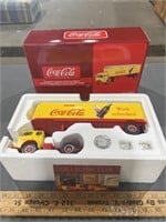 First Gear 1/34 Scale coca-cola tractor & Trailer