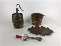 Wood keg & wood bucket.